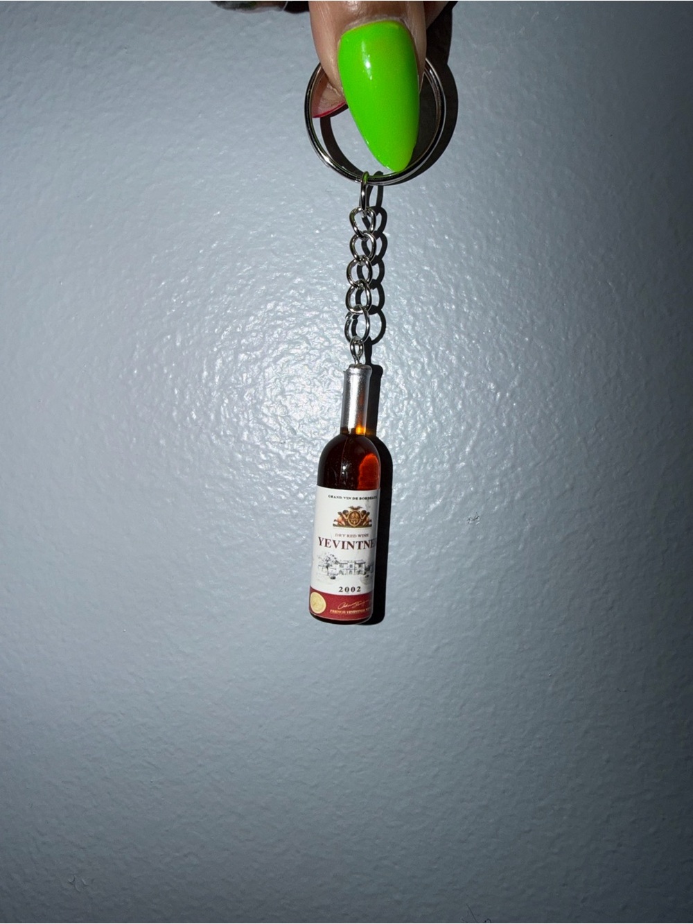 Wine Keychain - Choose 1 - Picture 6 of 10